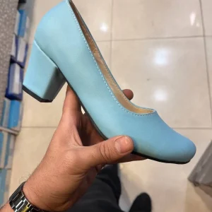 پاشنه دار مداد رنگی