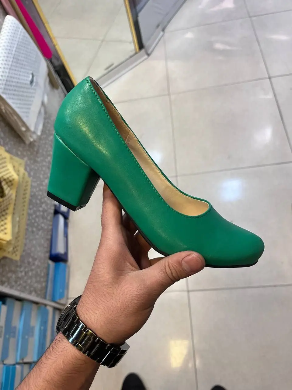 پاشنه دار مداد رنگی پاشنه دار مداد رنگی