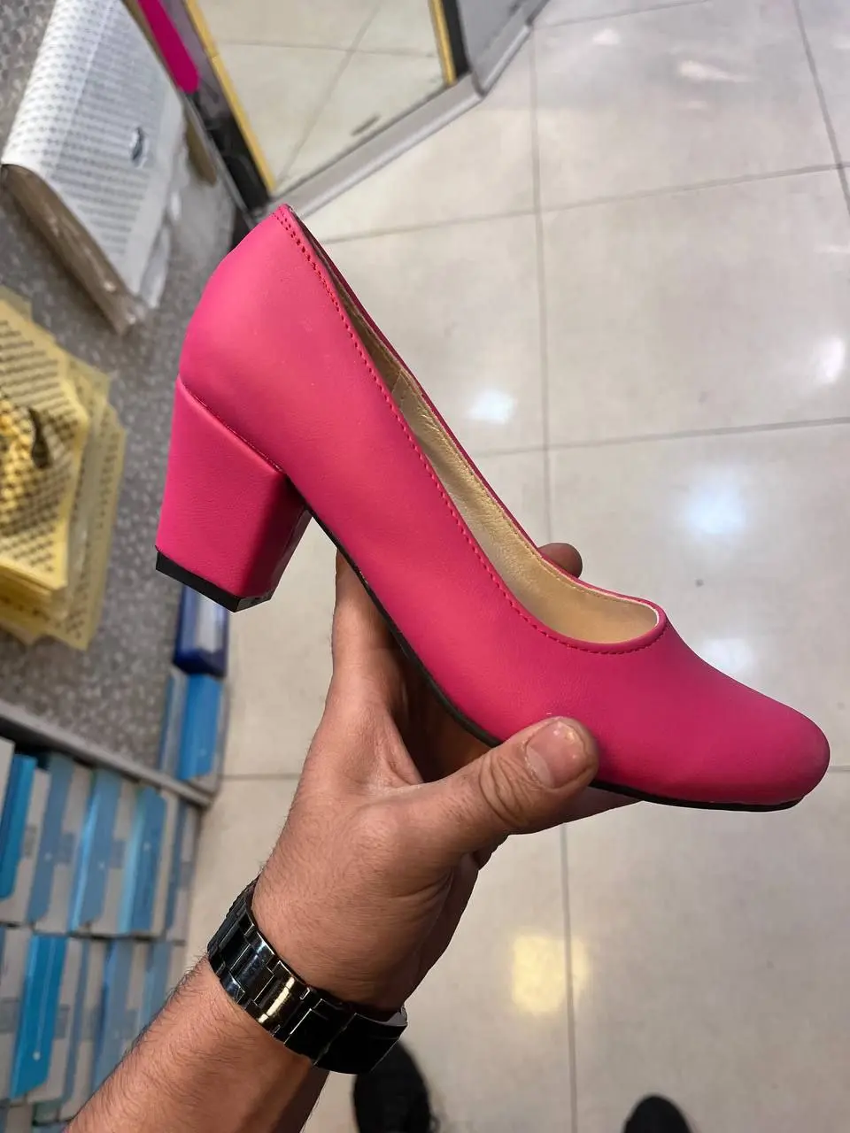 پاشنه دار مداد رنگی پاشنه دار مداد رنگی