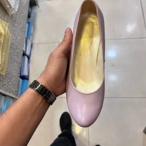 پاشنه دار مداد رنگی